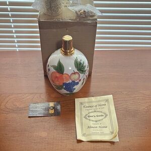 Elegant Fruit Design Ceramic Diffuser